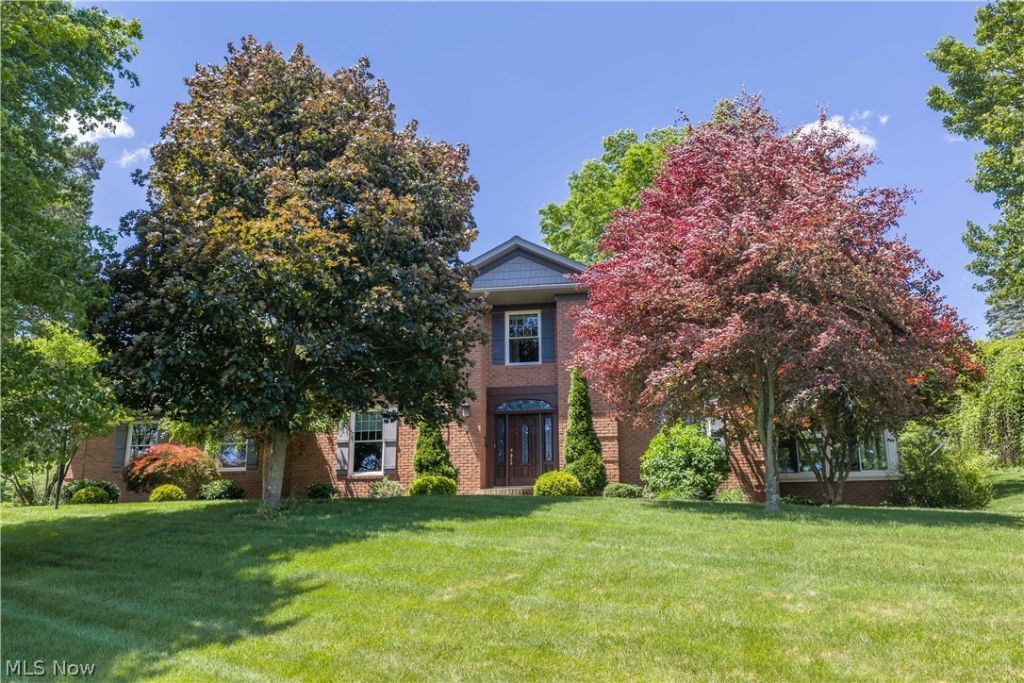 3832 Winkler Drive Extension NW, Dover, OH 44622