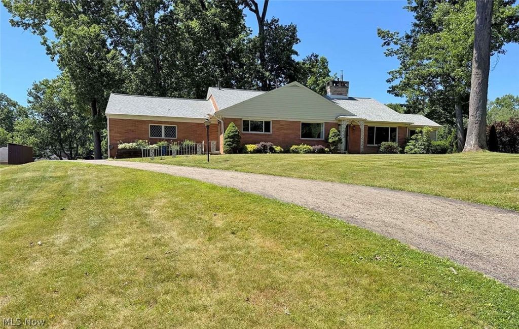 5022 Lawndale Street NW, Canton, OH 44708